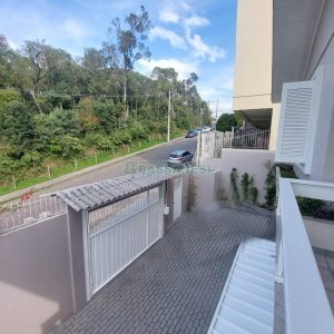 Casa com 200m², 3 dormitórios, 3 vagas, no bairro Jardim Eldorado em Caxias do Sul para Alugar