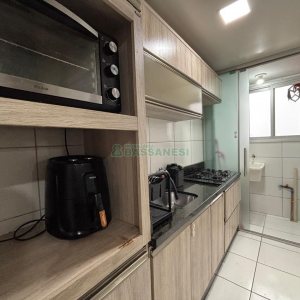 Apartamento com 62m², 2 dormitórios, 1 vaga, no bairro São Caetano em Caxias do Sul para Alugar