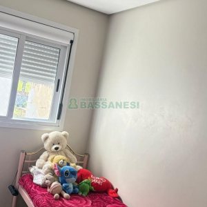 Apartamento com 62m², 2 dormitórios, 1 vaga, no bairro Vila Verde em Caxias do Sul para Alugar