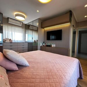 Apto Mobiliado com 102m², 3 dormitórios, 2 vagas, no bairro Cinqüentenário em Caxias do Sul para Alugar