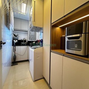 Apto Mobiliado com 102m², 3 dormitórios, 2 vagas, no bairro Cinqüentenário em Caxias do Sul para Alugar