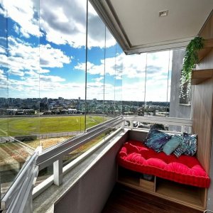 Apto Mobiliado com 102m², 3 dormitórios, 2 vagas, no bairro Cinqüentenário em Caxias do Sul para Alugar