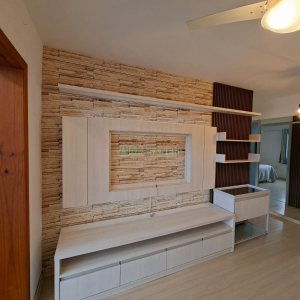Apto Mobiliado com 59m², 2 dormitórios, 1 vaga, no bairro Reolon em Caxias do Sul para Alugar