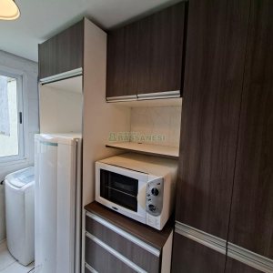 Apto Mobiliado com 59m², 2 dormitórios, 1 vaga, no bairro Reolon em Caxias do Sul para Alugar