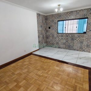 Apartamento com 110m², 3 dormitórios, 2 vagas, no bairro Centro em Caxias do Sul para Alugar