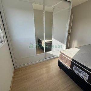 Apartamento com 42m², 2 dormitórios, 1 vaga, no bairro Desvio Rizzo em Caxias do Sul para Alugar