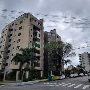 Apartamento com 150m², 3 dormitórios, 2 vagas, no bairro Lourdes em Caxias do Sul para Comprar