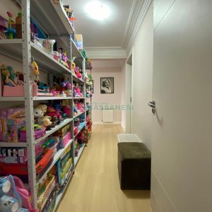 Apartamento com 150m², 3 dormitórios, 2 vagas, no bairro Lourdes em Caxias do Sul para Comprar