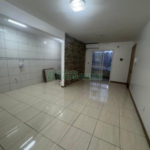 Apartamento com 65m², 2 dormitórios, 1 vaga, no bairro Desvio Rizzo em Caxias do Sul para Alugar