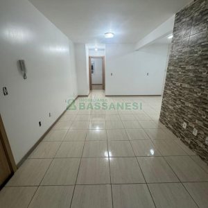 Apartamento com 65m², 2 dormitórios, 1 vaga, no bairro Desvio Rizzo em Caxias do Sul para Alugar