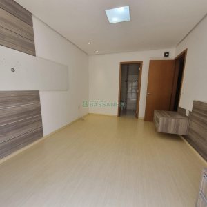 Apartamento com 111m², 3 dormitórios, 2 vagas, no bairro Vinhedos em Caxias do Sul para Alugar