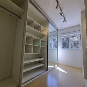 Apartamento com 111m², 3 dormitórios, 2 vagas, no bairro Vinhedos em Caxias do Sul para Alugar