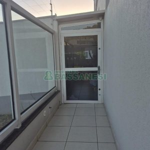Loja com 293m², no bairro Colina Sorriso em Caxias do Sul para Alugar