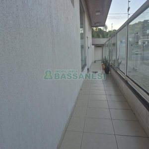 Loja com 293m², no bairro Colina Sorriso em Caxias do Sul para Alugar