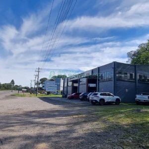 Pavilhão com 535m², no bairro Ana Rech em Caxias do Sul para Comprar
