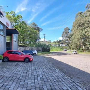 Pavilhão com 535m², no bairro Ana Rech em Caxias do Sul para Comprar