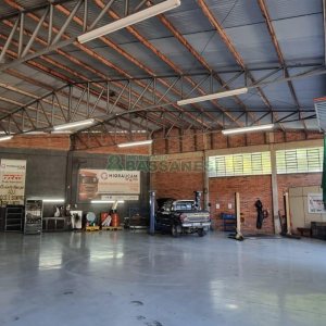 Pavilhão com 535m², no bairro Ana Rech em Caxias do Sul para Comprar