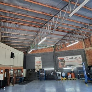 Pavilhão com 535m², no bairro Ana Rech em Caxias do Sul para Comprar