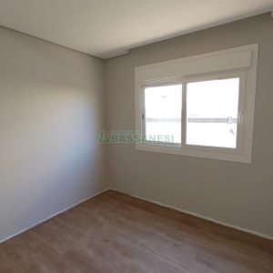 Casa com 180m², 3 dormitórios, 2 vagas, no bairro Bela Vista em Caxias do Sul para Comprar