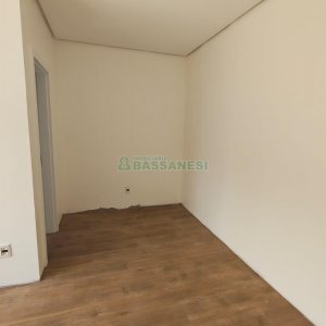 Casa com 180m², 3 dormitórios, 2 vagas, no bairro Bela Vista em Caxias do Sul para Comprar
