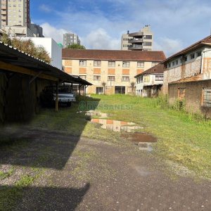 Pavilhão com 1000m², no bairro Exposição em Caxias do Sul para Alugar