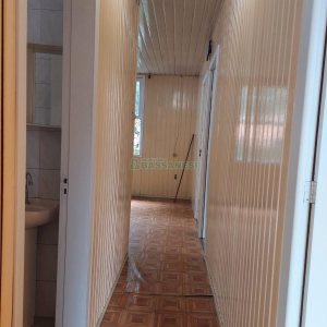 Casa com 120m², 2 dormitórios, 2 vagas, no bairro Exposição em Caxias do Sul para Alugar