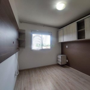 Apto Mobiliado com 48m², 2 dormitórios, 1 vaga, no bairro Vinhedos em Caxias do Sul para Alugar