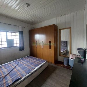 Casa Mobiliada com 90m², 2 dormitórios, no bairro Santa Catarina em Caxias do Sul para Alugar