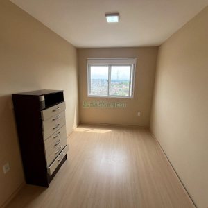 Apartamento com 65m², 2 dormitórios, 1 vaga, no bairro Jardelino Ramos em Caxias do Sul para Comprar