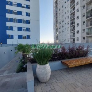 Apartamento com 55m², 2 dormitórios, 1 vaga, no bairro De Lazzer em Caxias do Sul para Alugar