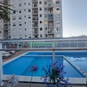 Apartamento com 55m², 2 dormitórios, 1 vaga, no bairro De Lazzer em Caxias do Sul para Alugar