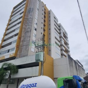 Apartamento com 56m², 1 dormitório, 1 vaga, no bairro Centro em Caxias do Sul para Comprar