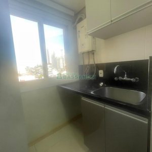 Apartamento com 56m², 1 dormitório, 1 vaga, no bairro Centro em Caxias do Sul para Comprar