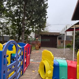 Casa com 390m², 4 dormitórios, 4 vagas, no bairro Lourdes em Caxias do Sul para Alugar
