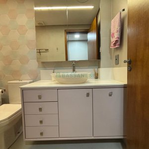 Apto Mobiliado com 250m², 4 dormitórios, 3 vagas, no bairro Centro em Caxias do Sul para Alugar