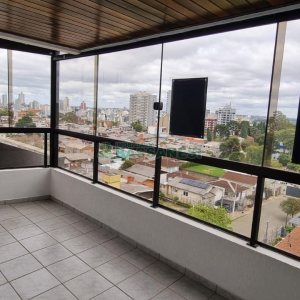 Apartamento com 96m², 3 dormitórios, 2 vagas, no bairro Madureira em Caxias do Sul para Comprar