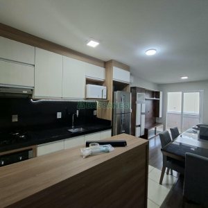 Apartamento com 76m², 2 dormitórios, 1 vaga, no bairro Vila Verde em Caxias do Sul para Comprar