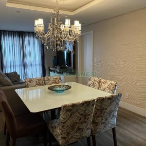 Apartamento com 94m², 3 dormitórios, 2 vagas, no bairro Rio Branco em Caxias do Sul para Comprar