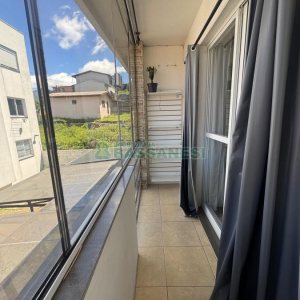 Sobrado com 61m², 2 dormitórios, no bairro Cidade Nova em Caxias do Sul para Alugar