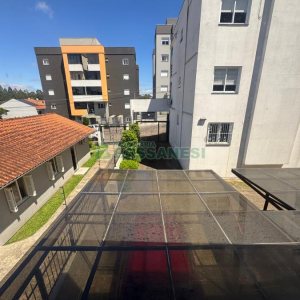 Sobrado com 61m², 2 dormitórios, no bairro Cidade Nova em Caxias do Sul para Alugar