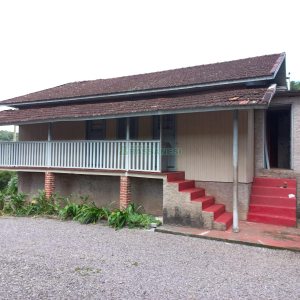 Chácara com 180m², 3 dormitórios, 1 vaga, no bairro Criúva em Caxias do Sul para Comprar