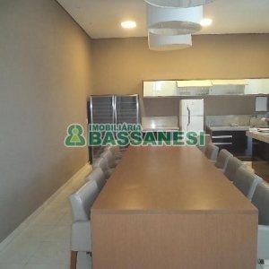 Apto Mobiliado com 111m², 3 dormitórios, 1 vaga, no bairro Cristo Redentor em Caxias do Sul para Alugar ou Comprar