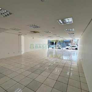 Loja com 160m², no bairro Centro em Caxias do Sul para Alugar
