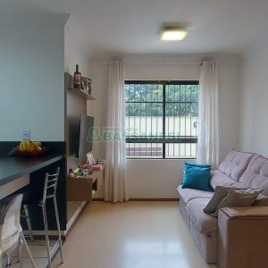 Apartamento com 65m², 2 dormitórios, 1 vaga, no bairro Pio X em Caxias do Sul para Alugar
