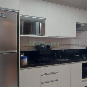 Apartamento com 65m², 2 dormitórios, 1 vaga, no bairro Pio X em Caxias do Sul para Alugar