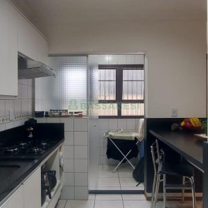 Apartamento com 65m², 2 dormitórios, 1 vaga, no bairro Pio X em Caxias do Sul para Alugar