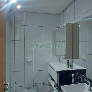 Apartamento com 65m², 2 dormitórios, 1 vaga, no bairro Pio X em Caxias do Sul para Alugar
