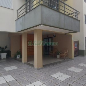 Apartamento com 65m², 2 dormitórios, 1 vaga, no bairro Pio X em Caxias do Sul para Alugar