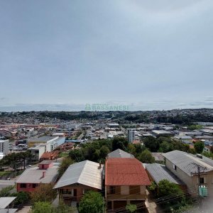 Apto Mobiliado com 101m², 3 dormitórios, 2 vagas, no bairro Universitário em Caxias do Sul para Alugar