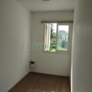 Sobrado com 100m², 3 dormitórios, 1 vaga, no bairro Desvio Rizzo em Caxias do Sul para Alugar